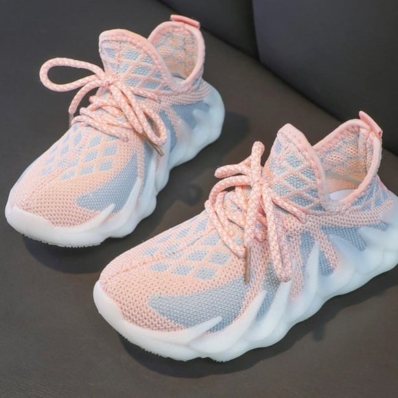 Childrens Colorblock Gym Shoes - Picture 6 of 7